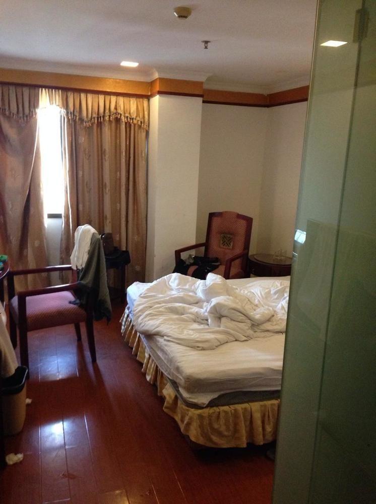 ג'וחאי Baojiang Yingbin Hotel מראה חיצוני תמונה